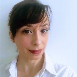 Meet your Posher, Carly